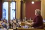 Muligheden for fosterreduktion ved selvbestemt abort vil blive fjernet i Norge. Det siger statsminister Erna Solberg, som tirsdag præsenterede sin nye regerings tiltrædelseserklæring i Stortinget i Oslo.