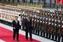 Venezuelas siddende præsident, Nicolás Maduro, fik en varm modtagelse af Kinas præsident, Xi Jinping, da de to mødtes i Beijing i september sidste år.