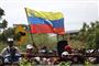 Mange venezuelanere mødte op ved den colombianske grænseby Cucuta, hvor nødhjælp til Venezuela er oplagret, da den amerikanske senator Marco Rubio søndag holdt tale.