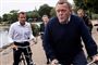 Statsminister Lars Løkke Rasmussen og præsident Emmanuel Macron kørte sidste år en cykeltur i København. (Arkivfoto).