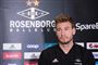 Nicklas Bendtners sæsonopstart i Rosenborg kan for alvor begynde fredag, når han vender tilbage til klubben efter at have afsonet sin voldsdom på 50 dages fængsel. (Arkivfoto)