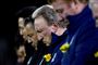 Cardiff-manager Neil Warnock (i midten) deltog i Emiliano Salas begravelse i Argentina i sidste weekend. Her ses han under et minuts stilhed inden klubbens kamp mod Bournemouth 2. februar.