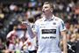 TTH Holstebro-træner Patrick Westerholm kunne se til fra sidelinjen, mens Aalborg Håndbold hamrede 19 mål ind alene i første halvleg i kampen mellem de to hold i mændenes håndboldliga.