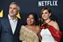 Filmen "Roma" kan blive den første fra en streamingtjeneste til at snuppe hovedprisen ved Oscar-uddelingen. Den mexikanske instruktør Alfonso Cuarón (t.v.), skuespillerinde Yalitza Aparicio (i midten) og skuespillerinde Marina de Tavira (t.h.). (Arkivfoto).