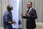EU-præsident Donald har opfordret den britiske premierminister, Theresa May, til at udskyde skilsmissedato. Men det har May hidtil afvist. De to mødtes søndag i Sharm el-Sheikh til snak om brexit.