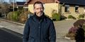 Byrådspolitikeren fra Viborg, Claus Nielsen, var natten til onsdag på tyvejagt - i første omgang kun iført underbukser og badetøfler.