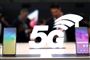 Både OnePlus og Samsung har præsenteret mobiltelefoner, der kan håndtere 5G - selv om teknologien endnu ikke er taget i brug. Her er det Samsungs stand på teknologikonferencen Mobile World Congress i Barcelona.