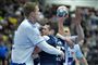 Michael V. Knudsen og træner Peter Bredsdorff-Larsen erkender, at BSV gik helt ned i anden halvleg i nederlaget til Wisla Plock om videre færd i Champions League søndag.