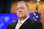 Tilstedeværelsen af diplomatiske medarbejdere på den amerikanske ambassade i Caracas er blevet en hæmsko for USA's politik, fortalte udenrigsminister Mike Pompeo på et pressemøde mandag aften.