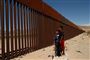 Senatet i Washington er ikke villig til at følge præsident Donald Trump og få bygget en mur mod Mexico uden Kongressens godkendelse. Flere af hans egne republikanere er med til at ophæve den nødretstilstand, han har erklæret ved grænsen.