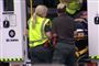 Skudofre blev hastet til Christchurch Hospital fredag, efter at der kom anmeldelser om, at en eller flere gerningsmænd havde afgivet skud i to moskéer under fredagsbønnen. Syv er natten til lørdag dansk tid blevet udskrevet, mens 41 fortsat modtager behandling.