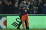 Manchester City-manager Josep Guardiola angriber Sergio Agüero fejrer 3-2-sejren over Swansea City i FA Cuppens kvartfinale.