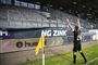 Kamil Wilczek jublede ud til en tom tribune, da han scorede et af sine to mål i Brøndbys 3-1-sejr i Superligaen over AC Horsens, som betød, at Brøndby kom i top-6.