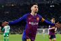 Lionel Messi var i fokus med hattrick og drømmemål, da FC Barcelona slog Real Betis 4-1 i Primera Division.