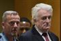 Den 73-årige Radovan Karadzic fik ændret en dom fra 40 års fængsel til livstid for folkedrab, forbrydelser mod menneskeheden og andre krigsforbrydelser. Nu anker han, oplyser hans advokat. (Arkivfoto)