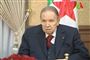 Algeriets præsident Abdelaziz Bouteflika går nu efter et hårdt pres.