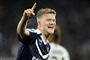 Andreas Cornelius håbede indtil for nylig at kunne træne lyskeskaden væk. Det har vist sig at være umuligt.
