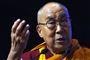 83-årige Dalai Lama blev tirsdag fløjet til Indiens hovedstad, hvor han er blevet indlagt på et hospital og behandles for en infektion. Han er i bedring, men ventes at forblive indlagt et par dage.