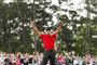 Tiger Woods jubler efter at have vundet US Masters.