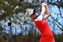 25-årige Nicole Broch Larsen har natten til søndag kæmpet sig tilbage på en flot placering i Lotte Championship i Hawaii med en flot runde på otte slag under par.