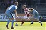 AaB-spilleren Lucas Andersen (i midten) var en af banens bedste, da nordjyderne slog Randers FC med 2-0.