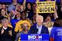 Biden har sagt, at han vil føre valgkamp som en "Obama-Biden-demokrat", som er lige så pragmatisk som progressiv. Hans egen opvækst i en arbejderfamilie har gjort ham populær i arbejderkredse.