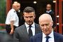 Den tidligere landsholdspiller for England David Beckham var torsdag for retten i Bromley Magistrates Court i London. Her fik han frataget sit kørekort i seks måneder.