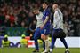 En irriteret Andreas Christensen måtte lade sig udskifte i Chelseas semifinale mod Frankfurt torsdag aften. Det var første gang i sæsonen, at Chelsea spillede minutter i europæisk fodbold uden danskeren på banen.