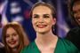 Danske Leonora er 20 år gammel og skal overbevise Europa om at sende Danmark videre til Eurovision-finalen.