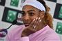 Serena Williams har problemer med sit venstre knæ, men håber at kunne stille op i French Open.