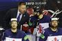 Storbritannien-træner Peter Russell jagter stadig første sejr ved VM i ishockey i Slovakiet, efter at Storbritannien onsdag tabte til USA.