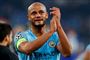 Vincent Kompany var med til at vinde Liga Cuppen, FA Cuppen og Premier League i sin sidste sæson for Manchester City. Nu skal han være spillende manager i Anderlecht.