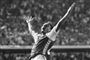 Preben Elkjær jubler efter scoring til 3-2 mod Belgien ved EM 1984.