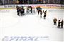 Boston Bruins fejrer sejren i Stanley Cup-finalens første kamp.