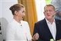 Mette Frederiksen og Lars Løkke Rasmussen har stjålet tv-billedet fra de øvrige partier i valgkampen.