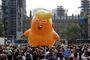Der er planlagt demonstrationer i det centrale London i forbindelse med, at USA's præsident, Donald Trump, fra mandag til onsdag er på statsbesøg i Storbritannien. Her ses demonstranter i London i juli 2018, da Trump ligeledes var på visit.