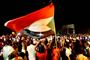 Tusindvis af sudanesiske demonstranter har holdt til foran militærets hovedkvarter i hovedstaden, Khartoum, de seneste mange uger. her protesterer de over det midlertidige militærråd, der har sat sig på magten. (Arkivfoto).
