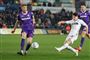 Daniel James (i hvid trøje) spillede i den forgangne sæson 38 kampe for Swansea.