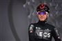 Chris Froome skulle have kørt ned ad startrampen klokken 15.44 på onsdagens enkeltstart, men styrtede før etapen.