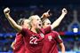 De engelske fodboldkvinder kunne juble, da Argentina blev slået 1-0 ved VM, og England blev klar til ottendedelsfinalerne.