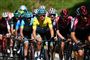 Jakob Fuglsang tog den gule førertrøje lørdag i Criterium du Dauphiné, og søndag tog han igen den samlede sejr i det franske etapeløb.