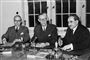 Tyske Walter Hallstein (t.v.) var den første formand for kommissionen under det, der dengang hed Det Europæiske Økonomiske Samarbejde. Her ses han ved et møde i Luxembourg i 1958 sammen med Pul Finet fra Den Europæiske Kul- og Stålunion samt formanden for Euratom Louis Armand.