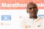Stephen Kiprotich fra Uganda vandt søndag Hamburgs halvmaraton, men sejren blev overskygget af, at 57 løbere blev sendt på hospitalet. (Arkivfoto)