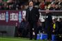 Rafael Benitez skal til at lære kinesiske gloser.