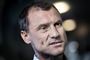 Ebbe Sand må vige pladsen for Carsten V. Jensen i Brøndby, skriver Ekstra Bladet. B.T.s kilder bekræfter historien.