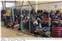 En række politikere fra Kongressen i USA besøgte tidligere på ugen flere migrantcentre ved grænsen til Mexico. Her ses et billede fra et center, hvor en uafhængig rapport i maj slog alarm om farlig overbelægning.