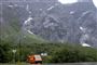 De norske myndigheder satte søndag fareniveauet op til rødt ved det norske fjeld Mannen, hvorfra nogle beboere tidligere er blevet evakueret fra en jordskredszone.