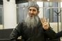 Den fundamentalistiske prædikant mullah Krekar i en retssal i Oslo i november 2015, da han var blevet pågrebet i den terrorsag, som han mandag ved en italiensk domstol er idømt 12 års fængsel i. Han har anket dommen på stedet.