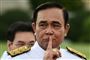Ifølge organisationen Human Rights Watch tvinger militæret i Thailand enhver, der kritiserer regeringen med premierminister Prayut Chan-o-cha (billedet) i spidsen, til at "love at stoppe deres kritik", før de bliver løsladt. (Arkivfoto)