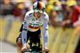 Tony Martin blev onsdag smidt ud Touren efter en batalje på 17. etape. Det gjorde en anden rytter også.